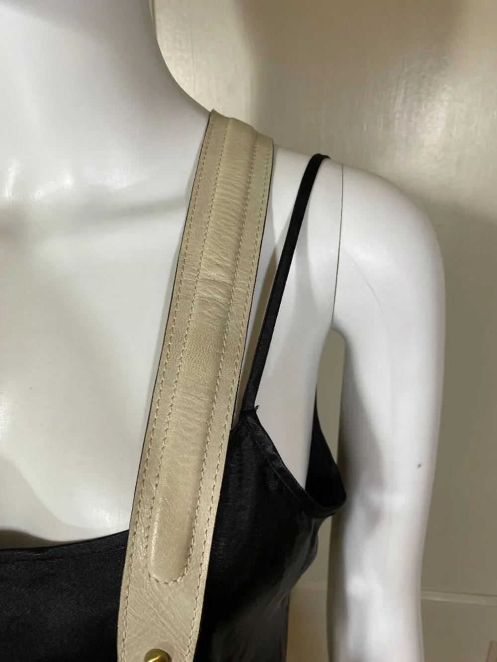 FIRENZE BELLA Quilt Diamond Woven Satchel Crossbody Hobo Bag Cream Leather $114